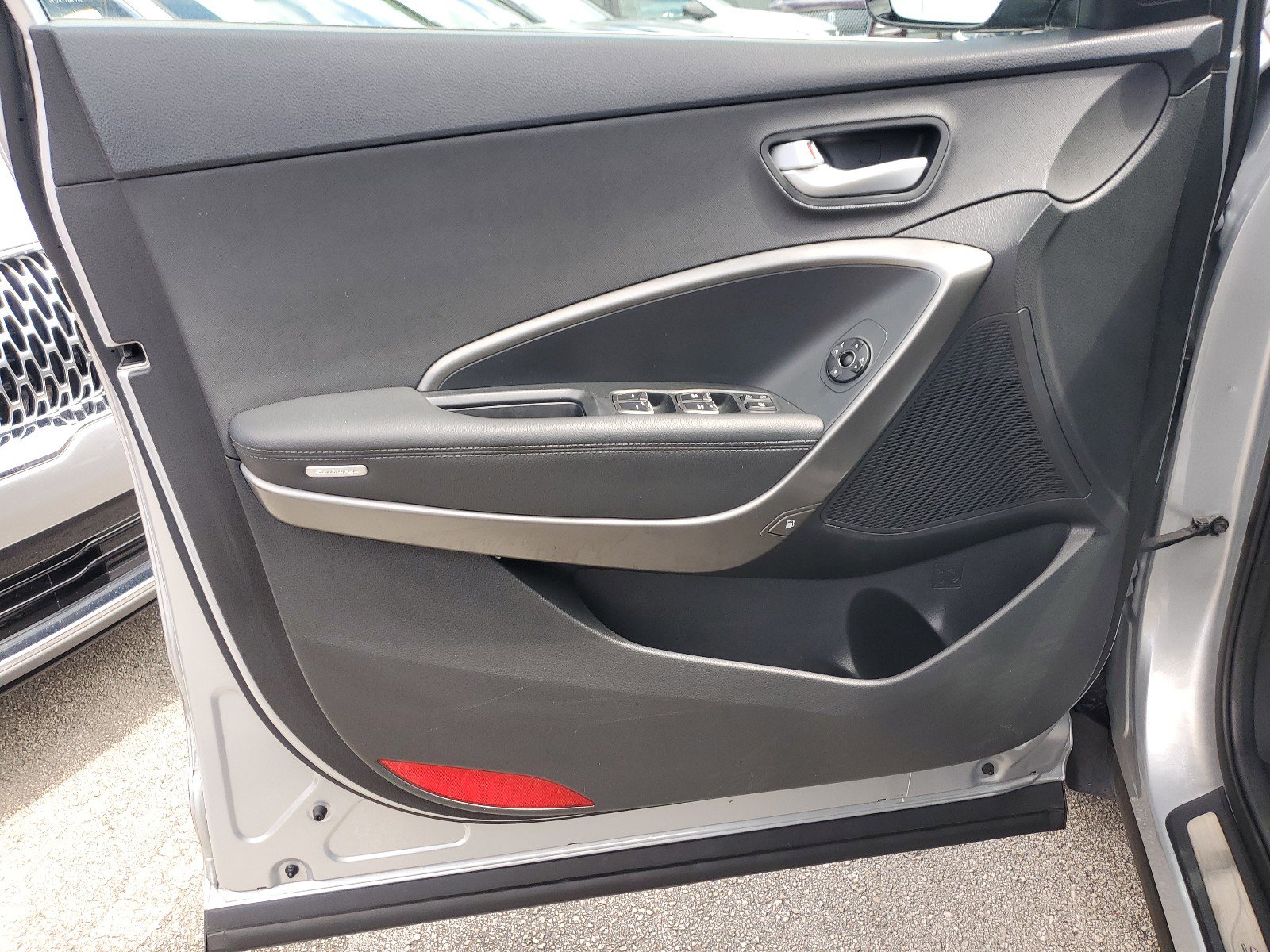 Used 2018 Hyundai Santa Fe Sport 2.0T w/ Cargo Package FWD image 14