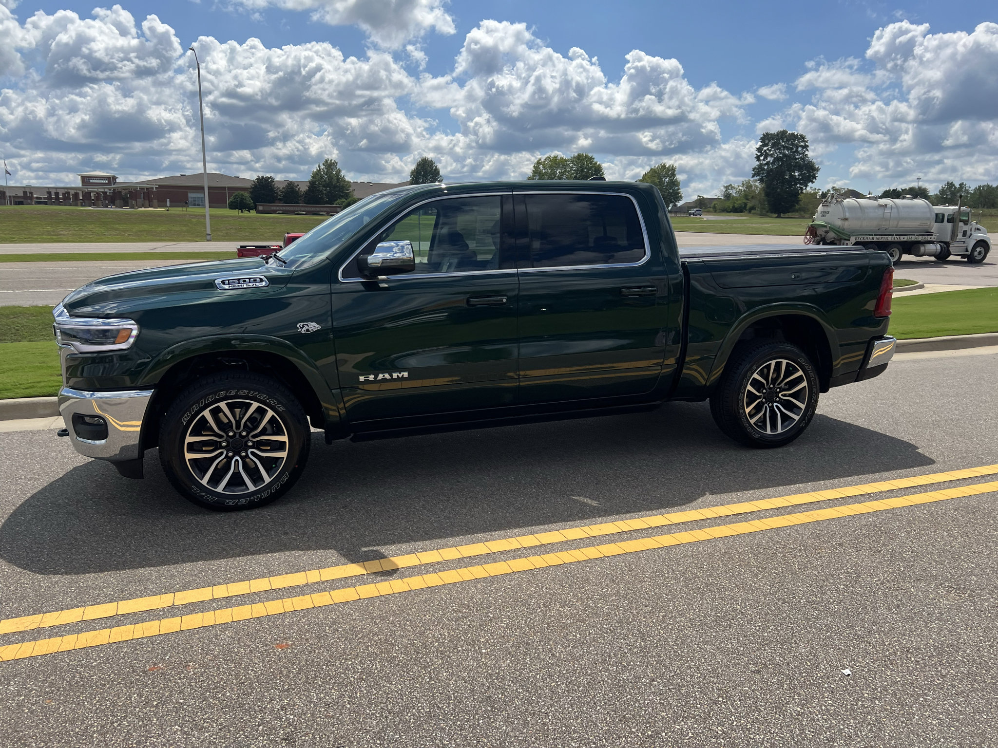 New 2027 RAM 1500 Laramie Longhorn AWD/4WD image 12