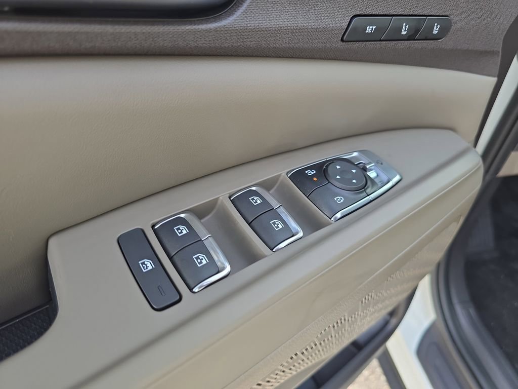 New 2026 Kia Carnival EX image 21