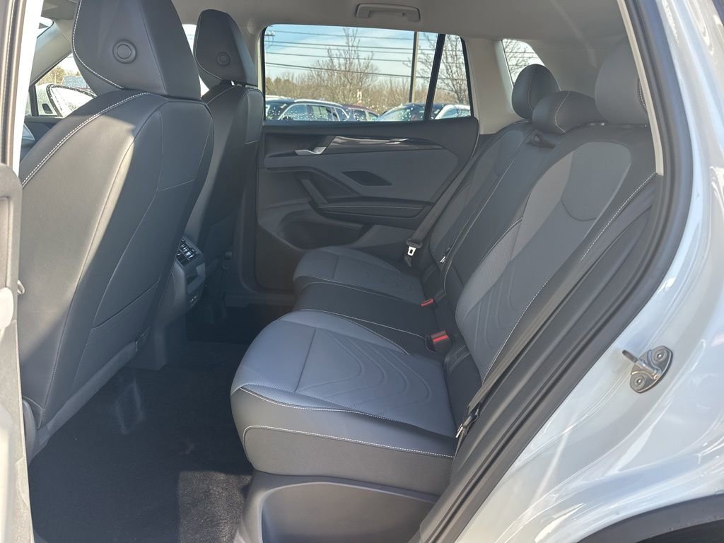New 2026 Volkswagen Tiguan SE image 23