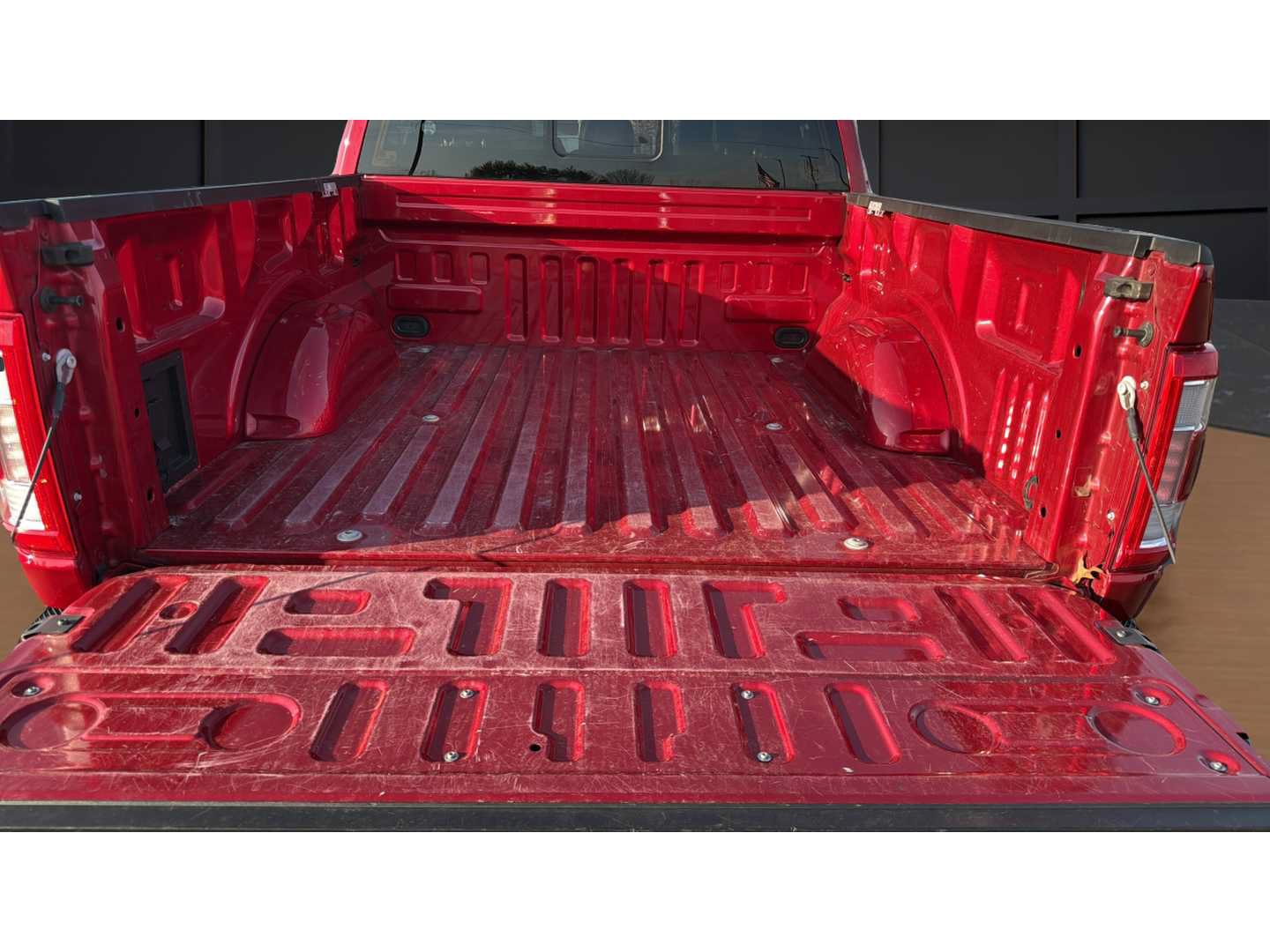 Used 2022 Ford F150 Lariat w/ Equipment Group 501A Mid AWD/4WD image 25