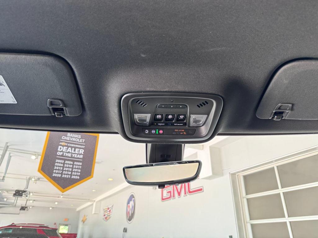Certified 2023 Chevrolet Traverse Premier AWD/4WD image 27