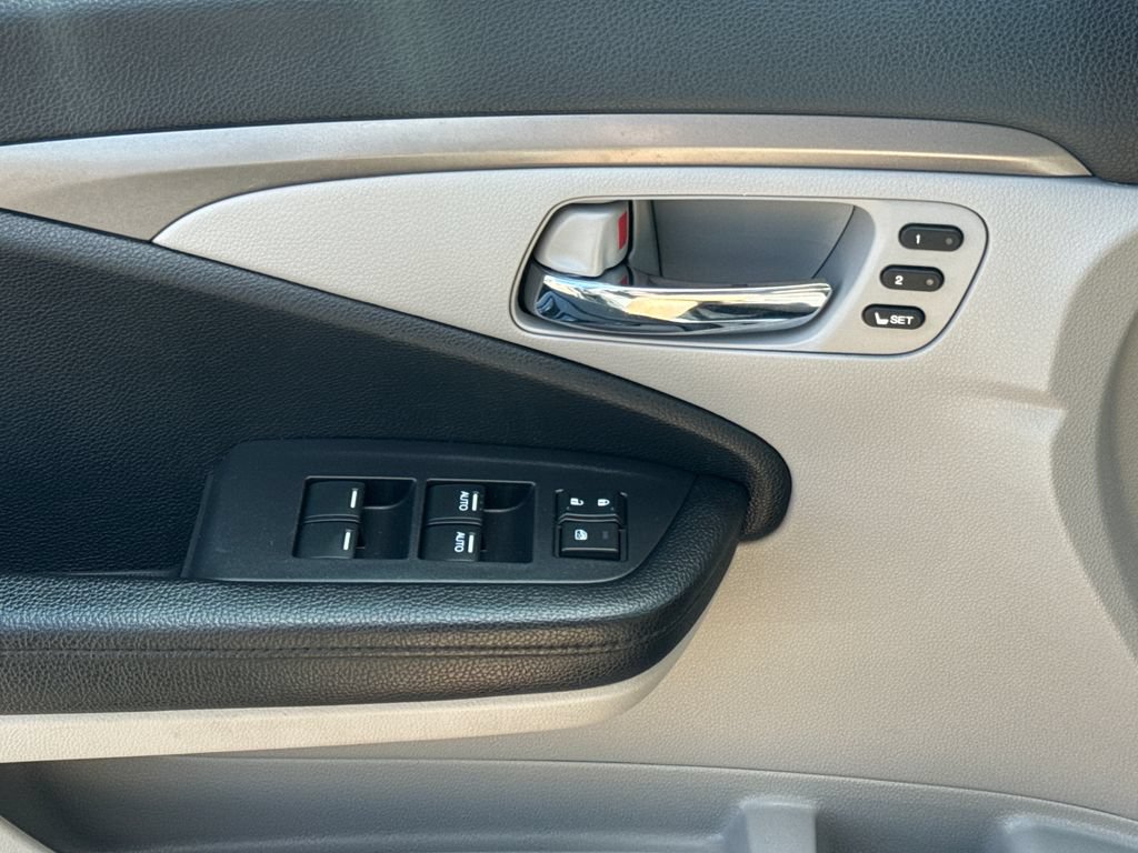 Used 2019 Honda Pilot EX-L image 32