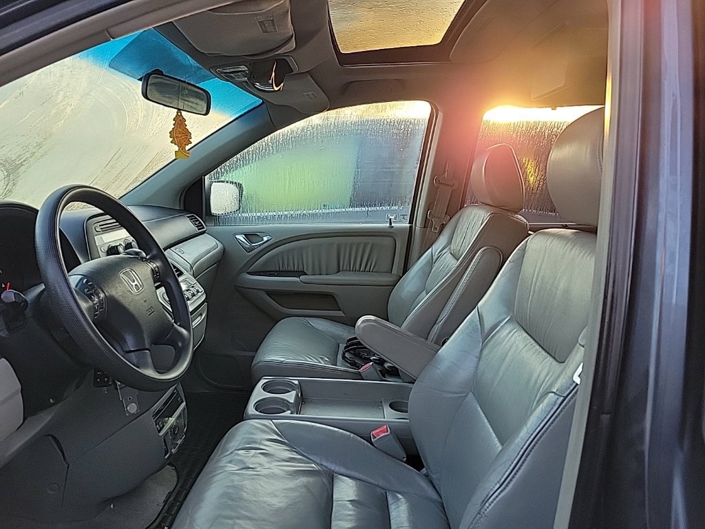 Used 2005 Honda Odyssey EX-L image 6