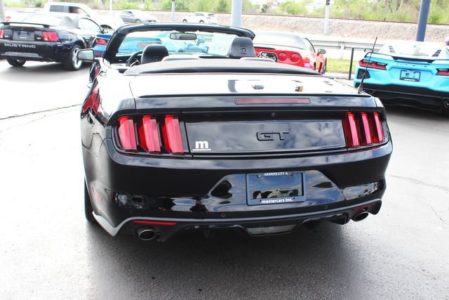 Used 2017 Ford Mustang GT Premium w/ Equipment Group 401A RWD image 27