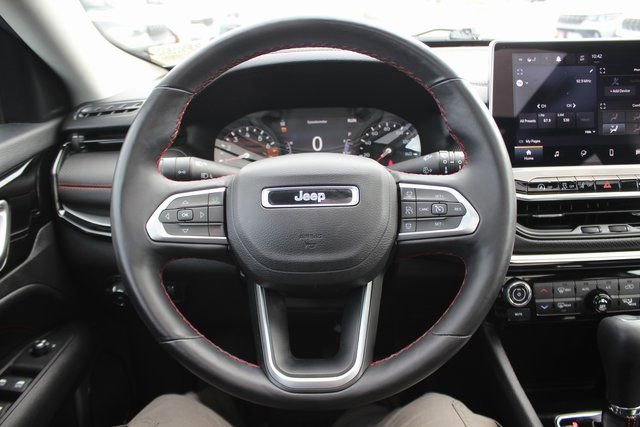 Used 2022 Jeep Compass Trailhawk w/ Sun and Sound Group image 14