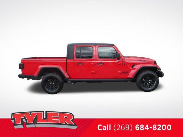 Certified 2022 Jeep Gladiator Willys image 9