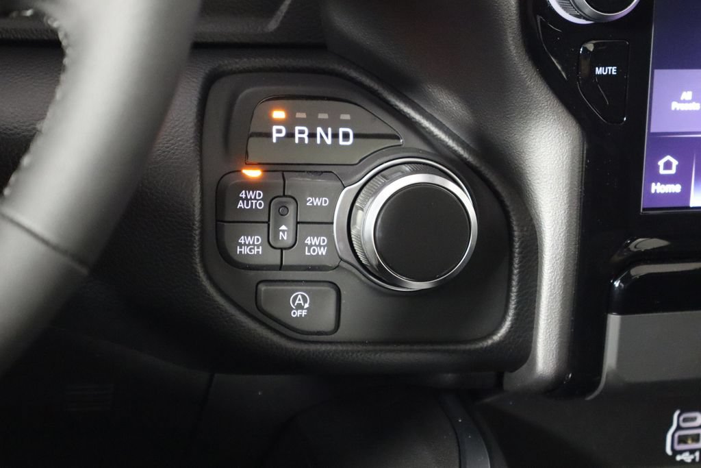 New 2026 RAM 1500 Big Horn AWD/4WD image 27