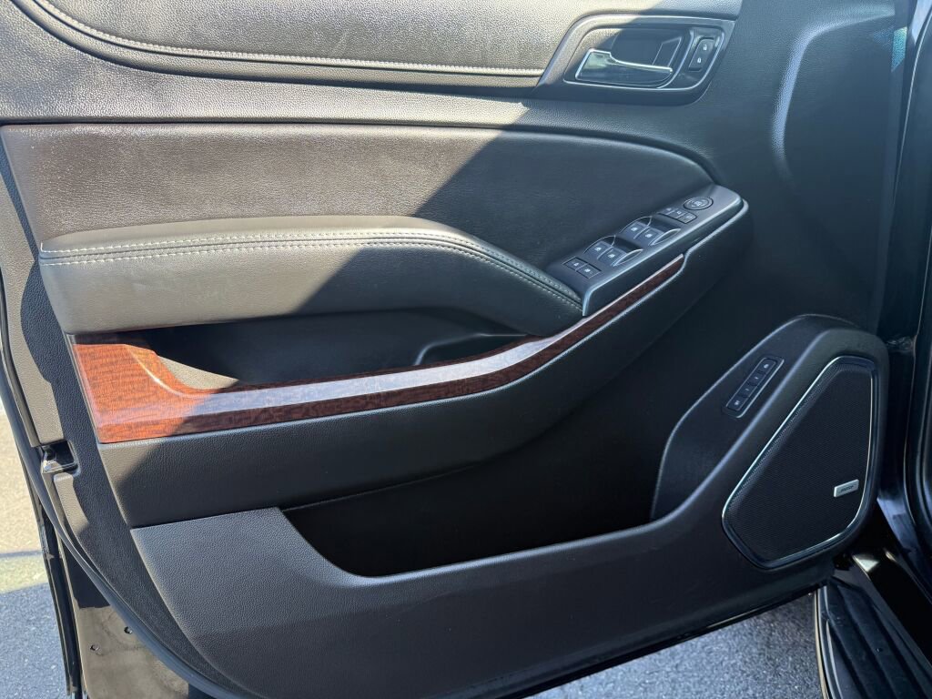 Used 2019 GMC Yukon SLT w/ Open Road Package image 10