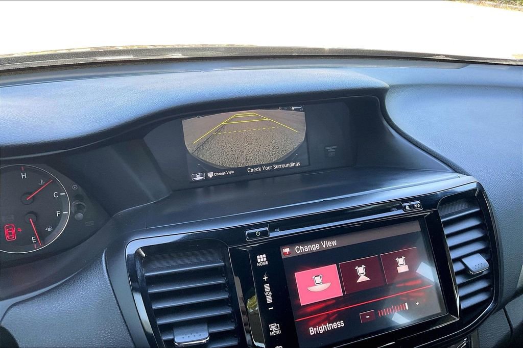 Used 2016 Honda Accord EX-L image 21