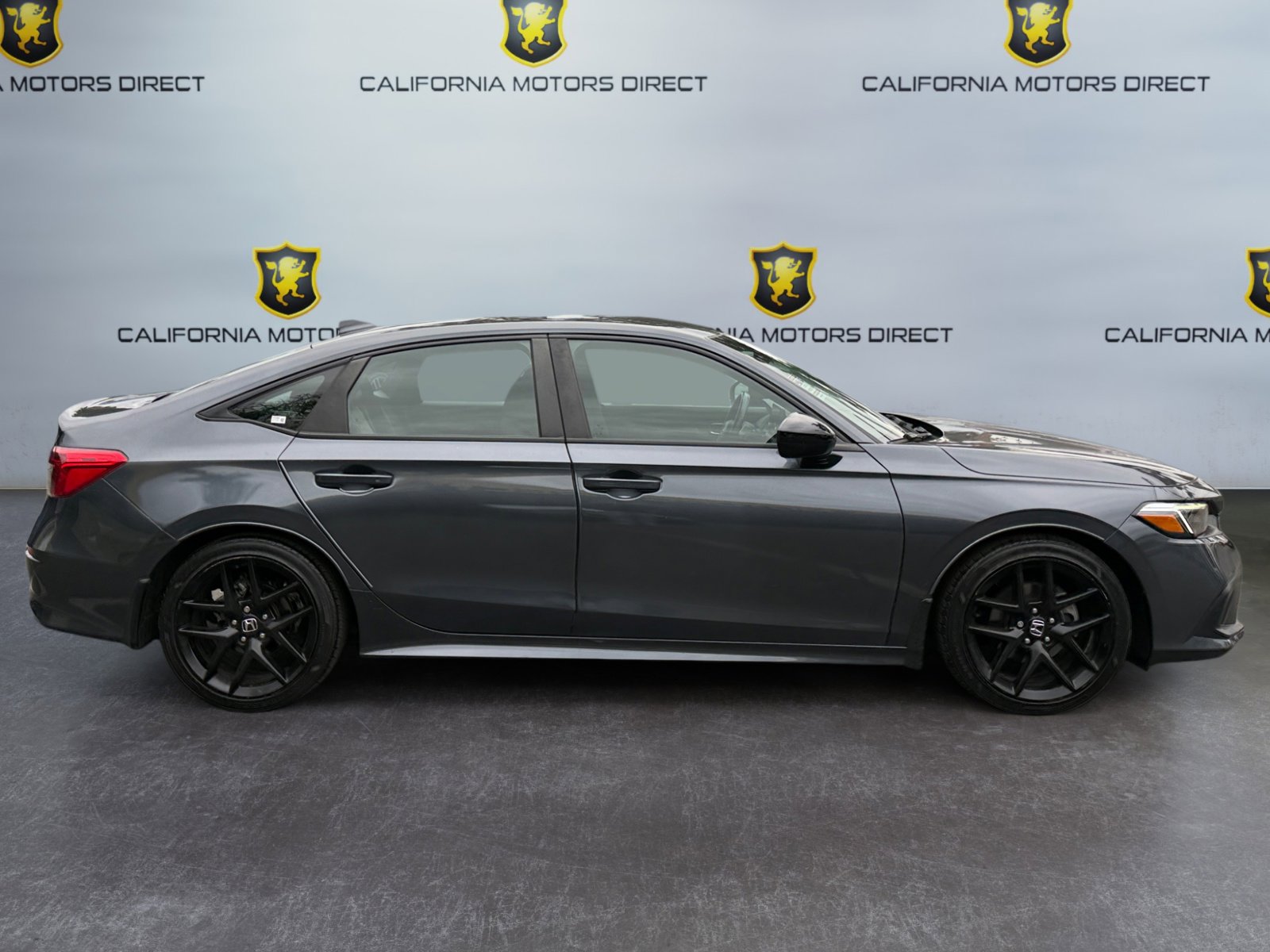 Used 2023 Honda Civic Sport image 6