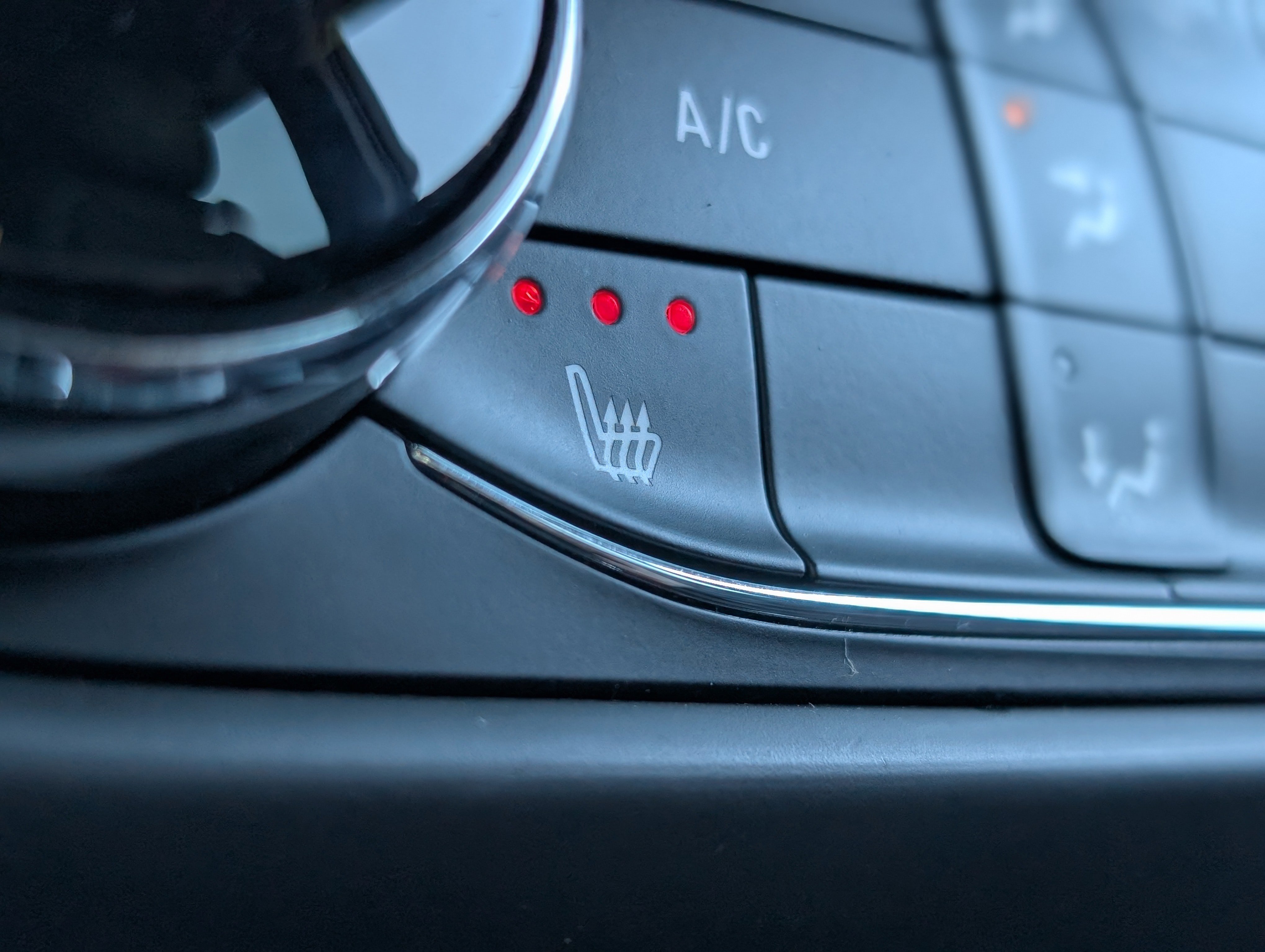 Used 2022 Chevrolet TrailBlazer ACTIV image 4