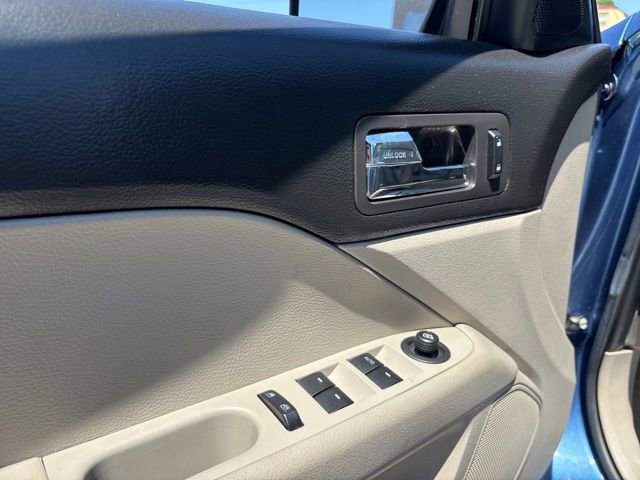 Used 2009 Ford Fusion SE FWD image 10