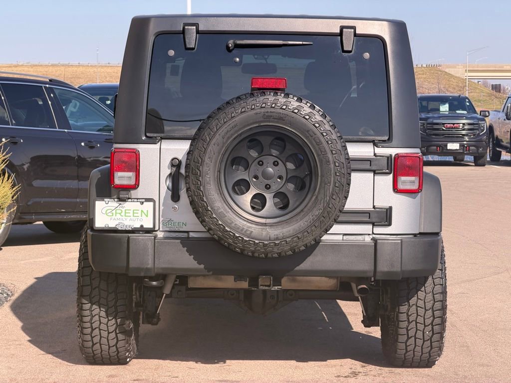 Used 2015 Jeep Wrangler Unlimited Sport AWD/4WD image 8