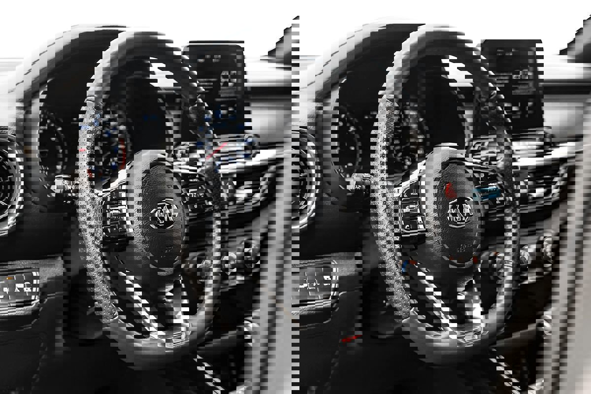 Used 2021 Kia Forte GT-Line image 13