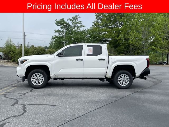 Used 2025 Toyota Tacoma SR AWD/4WD image 2