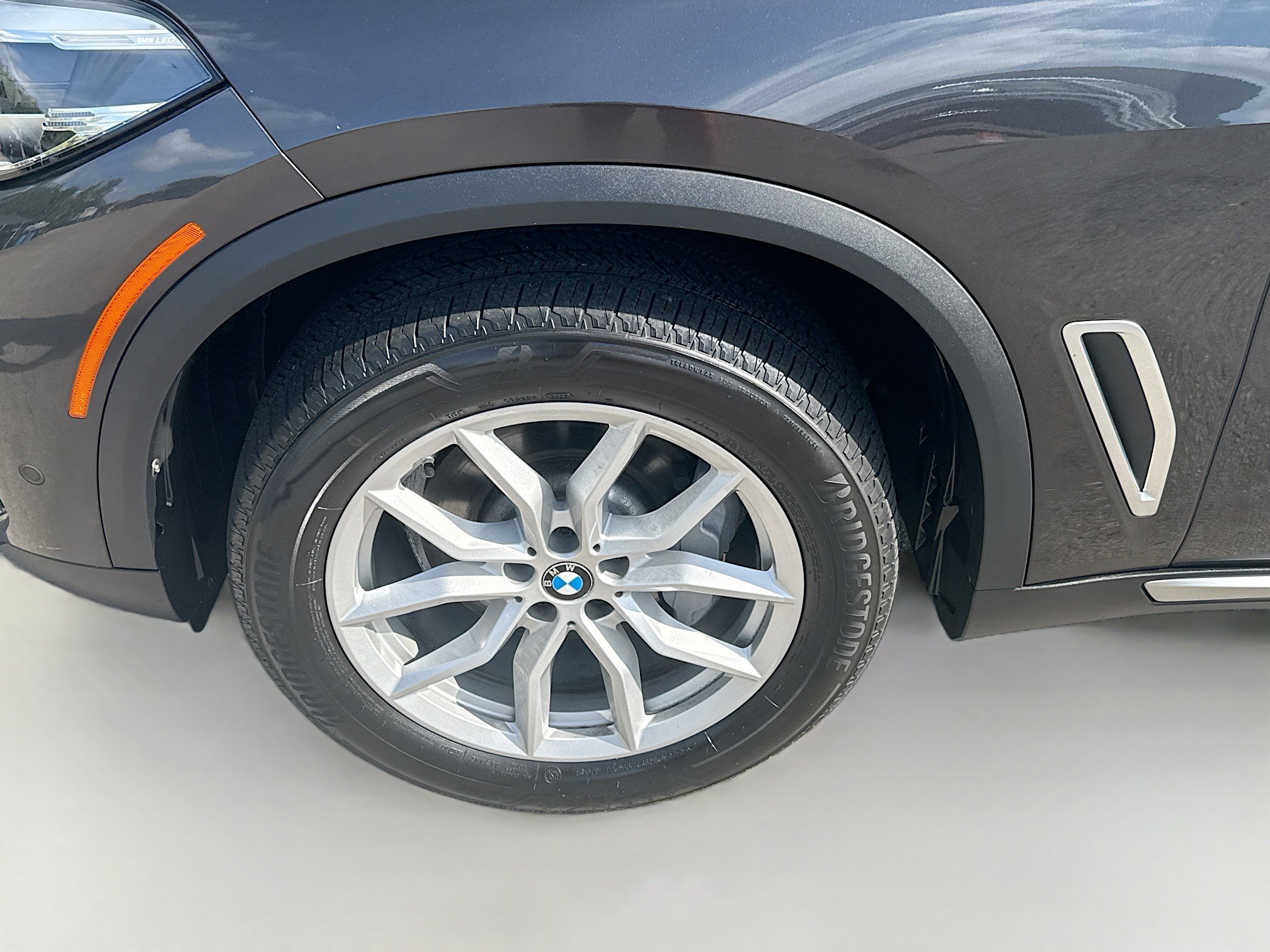 Used 2020 BMW X5 xDrive40i w/ Premium Package AWD/4WD image 37