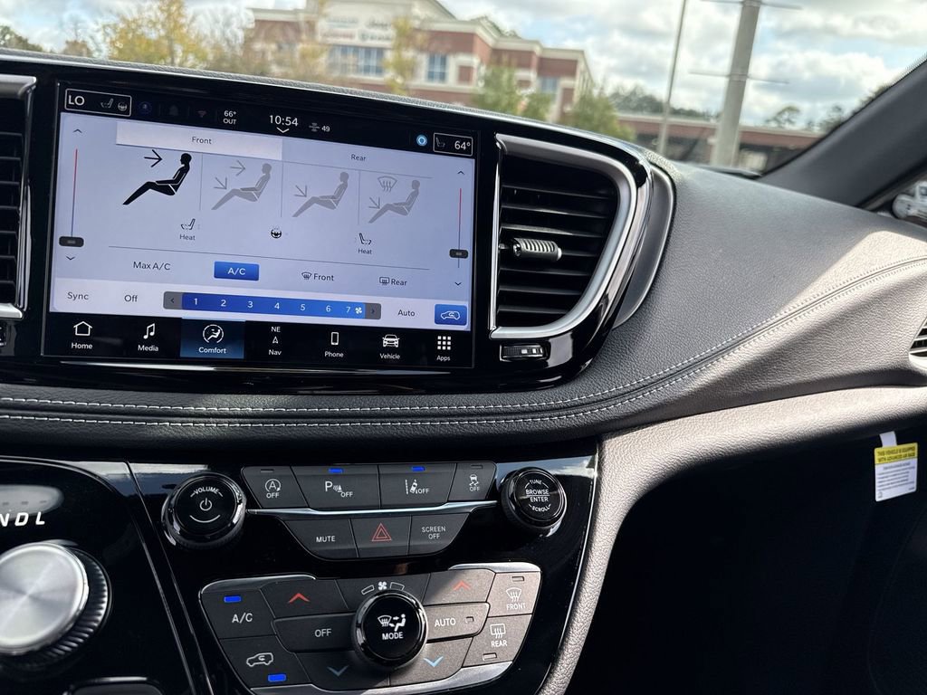 New 2026 Chrysler Pacifica Select image 21