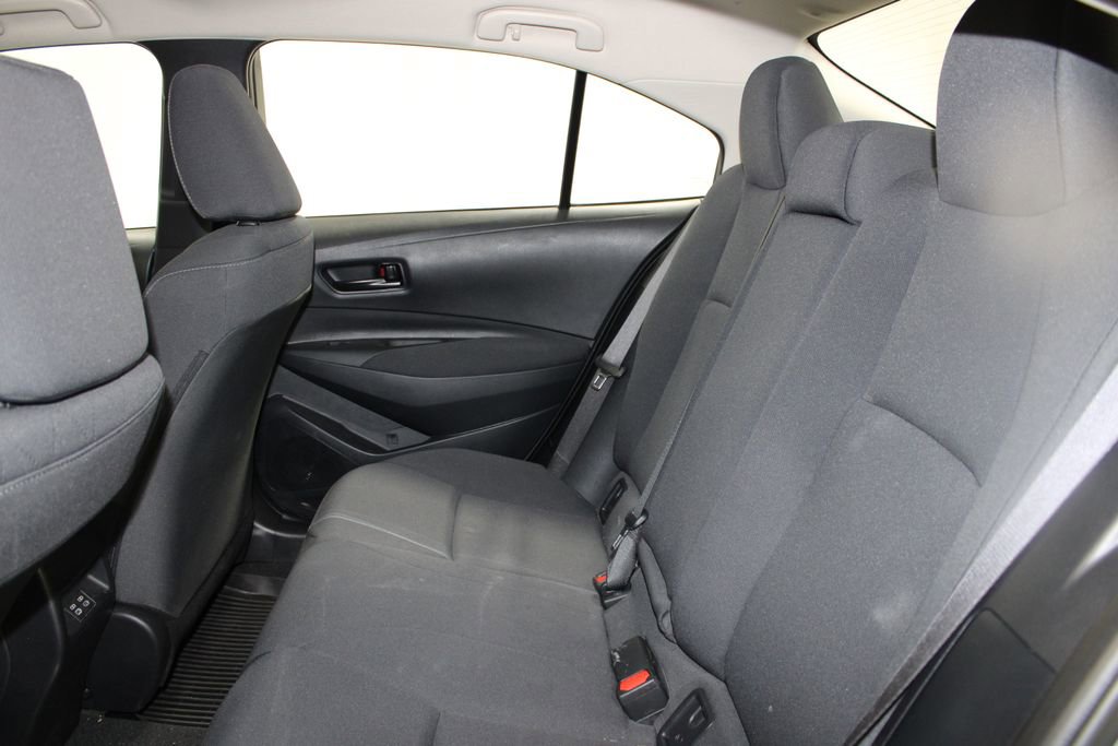 Used 2023 Toyota Corolla LE image 18