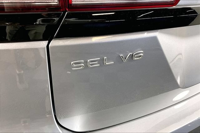 Used 2023 Volkswagen Atlas SEL R-Line AWD/4WD image 22