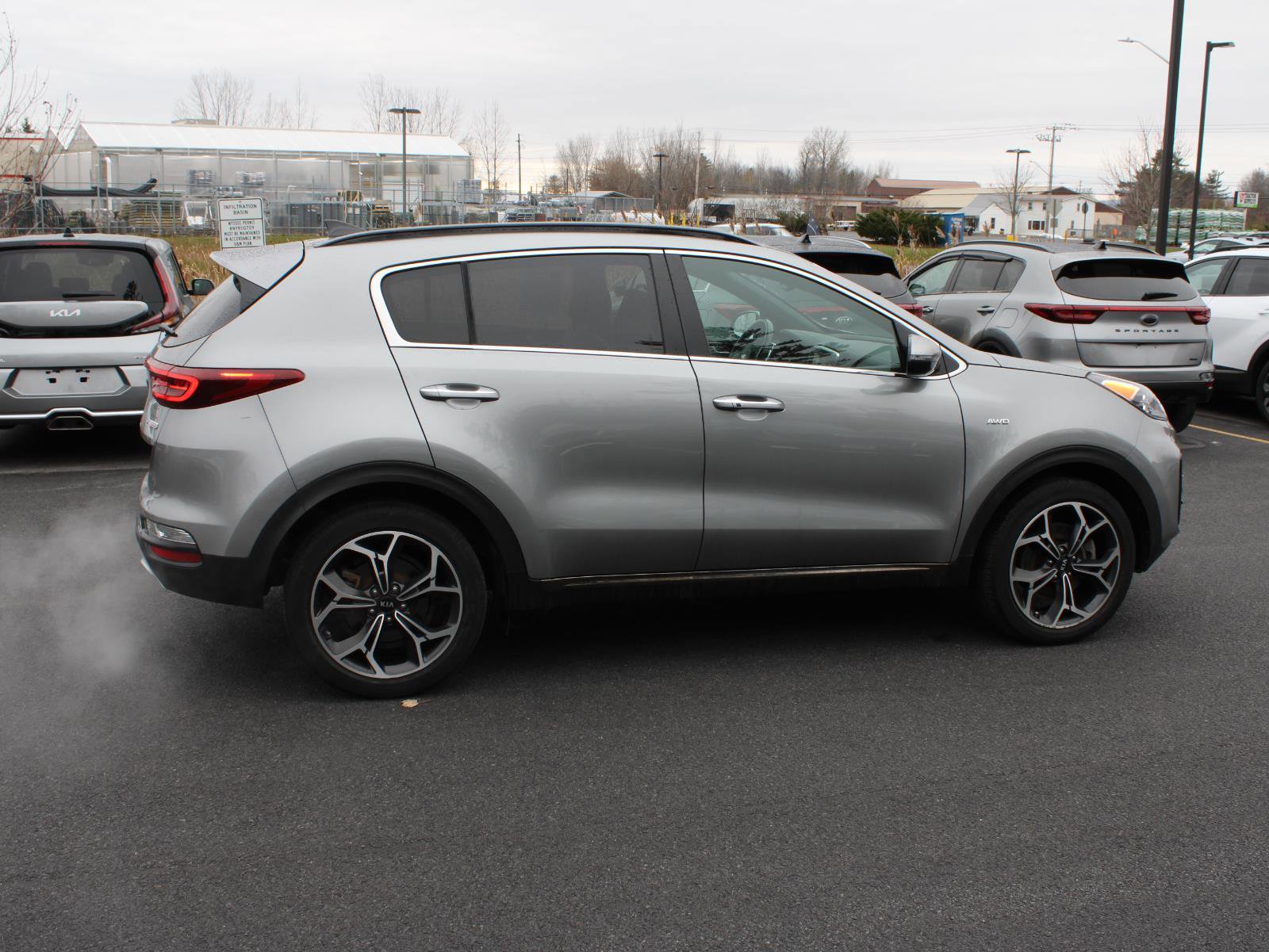 Used 2022 Kia Sportage SX image 4