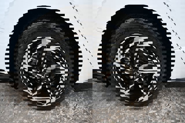 Used 2024 Hyundai Sonata SEL w/ Convenience Package image 12