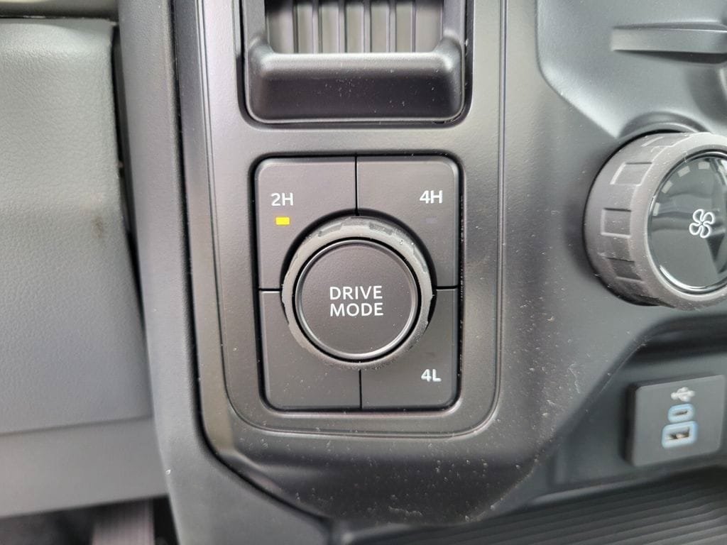 New 2026 Ford F250 XL w/ STX Appearance Package AWD/4WD image 22