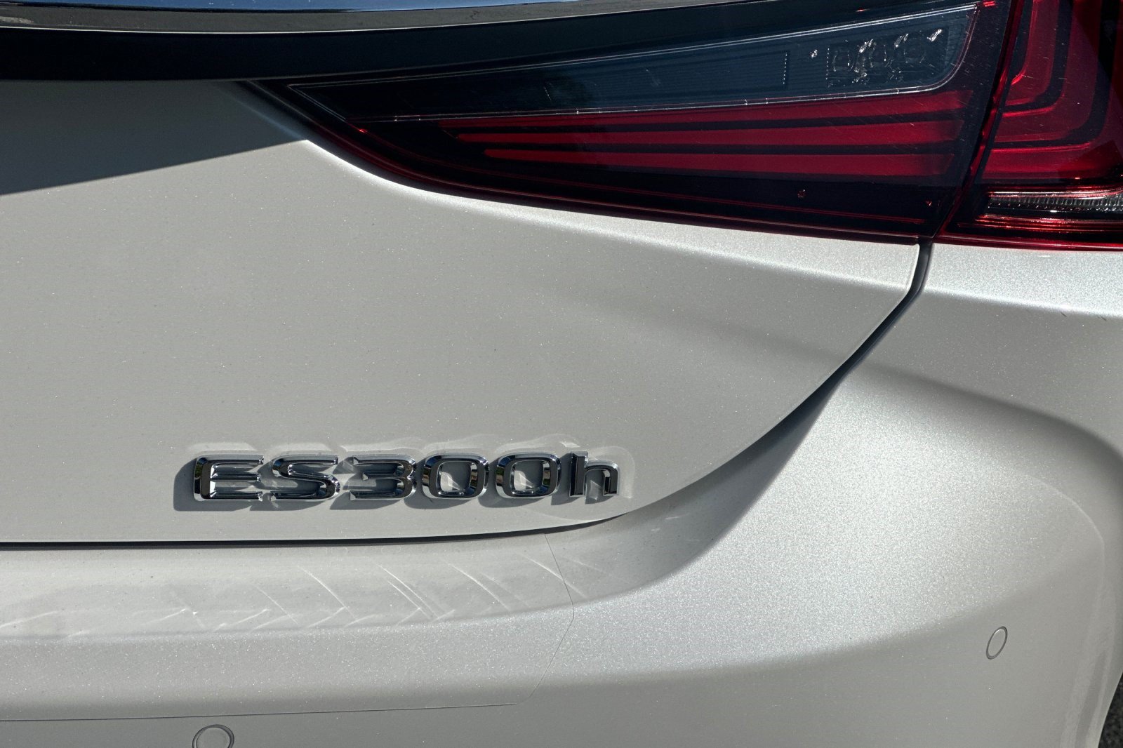Certified 2024 Lexus ES 300h w/ Premium Package FWD image 36