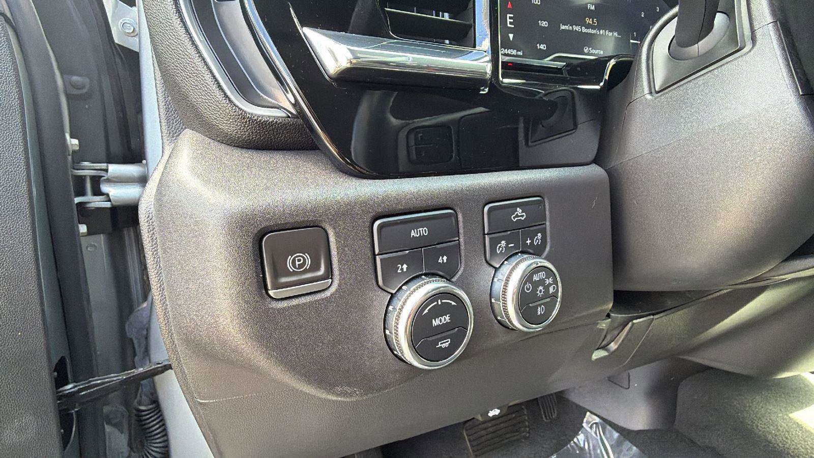 Used 2023 GMC Sierra 1500 Elevation image 18