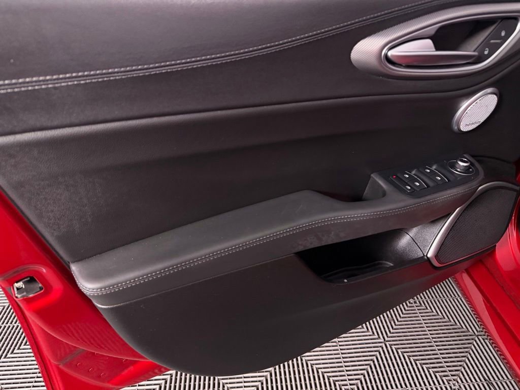 Used 2023 Alfa Romeo Giulia Veloce image 26