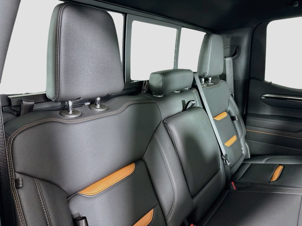 New 2026 GMC Sierra 1500 AT4 w/ AT4 Premium Package AWD/4WD image 28