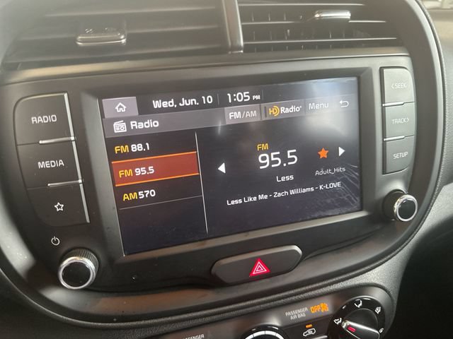 Certified 2025 Kia Soul LX FWD image 14