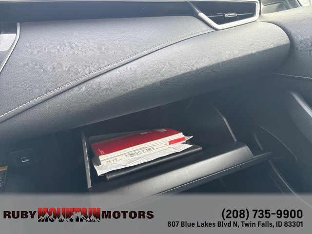 Used 2025 Toyota Corolla SE image 16