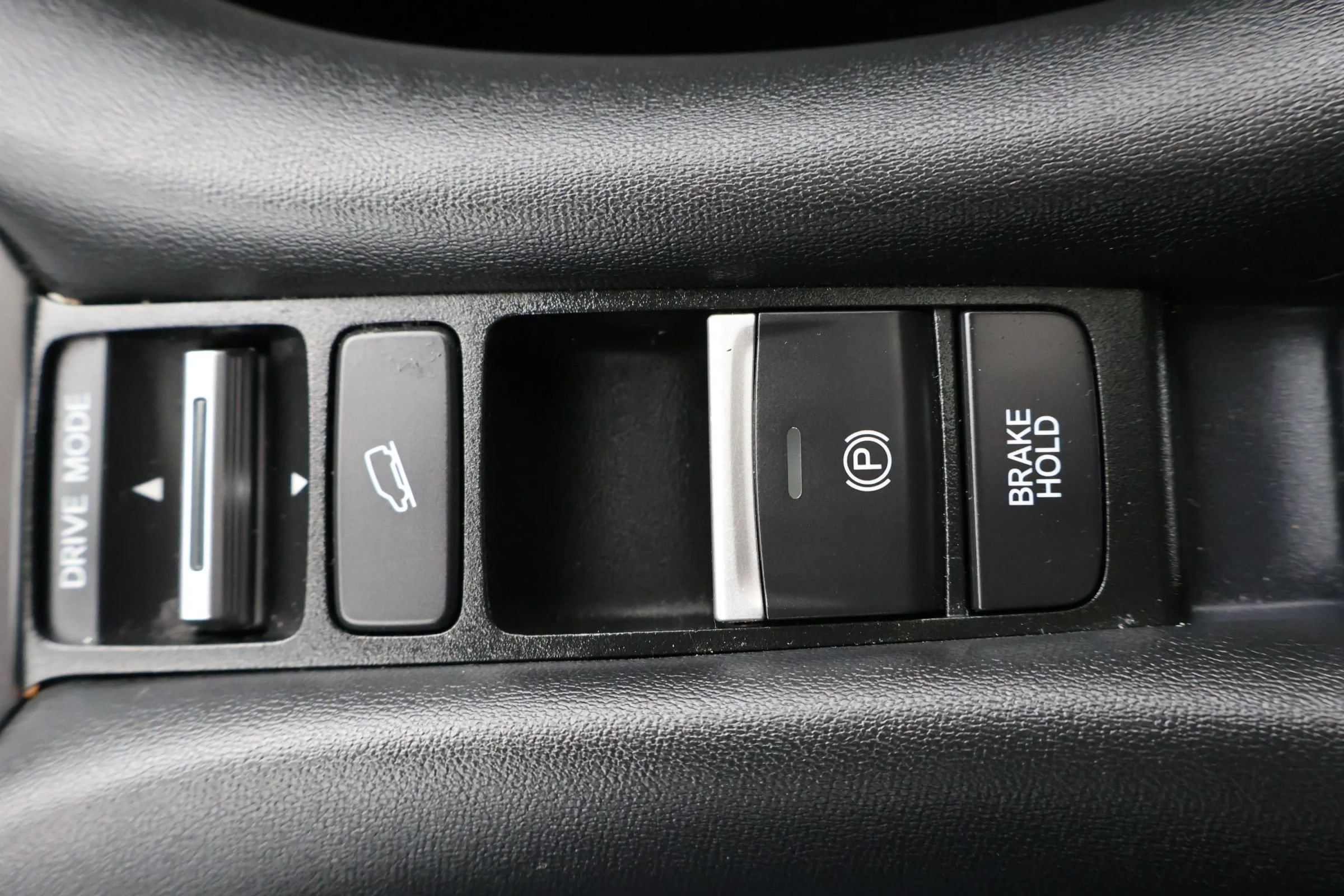 Used 2023 Honda HR-V EX-L image 35
