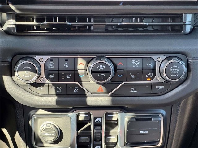 New 2025 Jeep Gladiator Rubicon w/ Convenience Group image 5