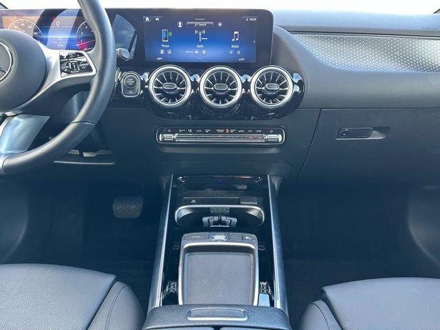 Used 2024 Mercedes-Benz GLA 250 4MATIC image 14