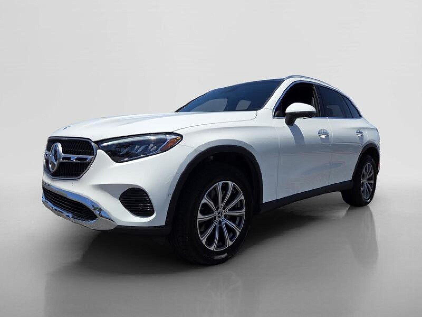 Certified 2026 Mercedes-Benz GLC 300 4MATIC image 8