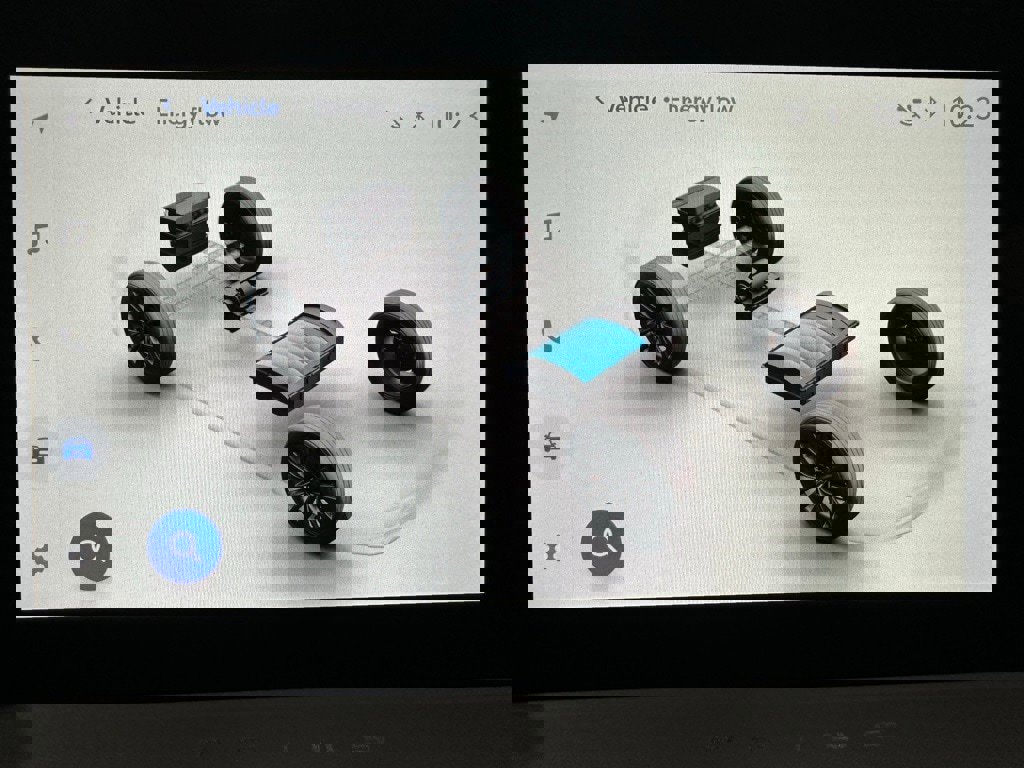 Used 2025 Toyota Prius XLE image 34