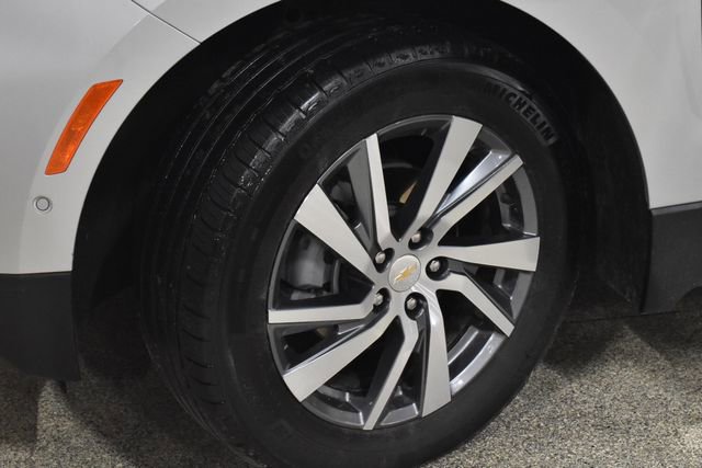 Used 2022 Chevrolet Equinox Premier AWD/4WD image 11
