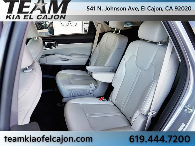 Certified 2023 Kia Sorento EX FWD image 16
