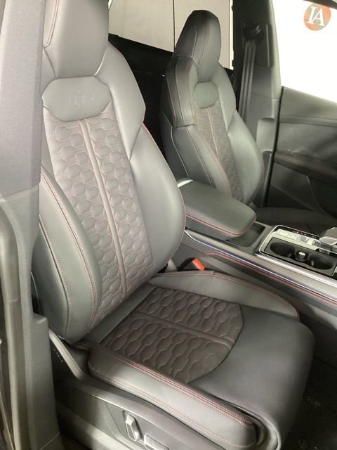 New 2026 Audi RS Q8 performance image 20