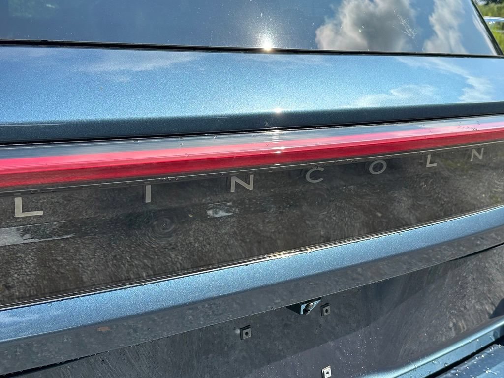 New 2027 Lincoln Navigator Reserve AWD/4WD image 29