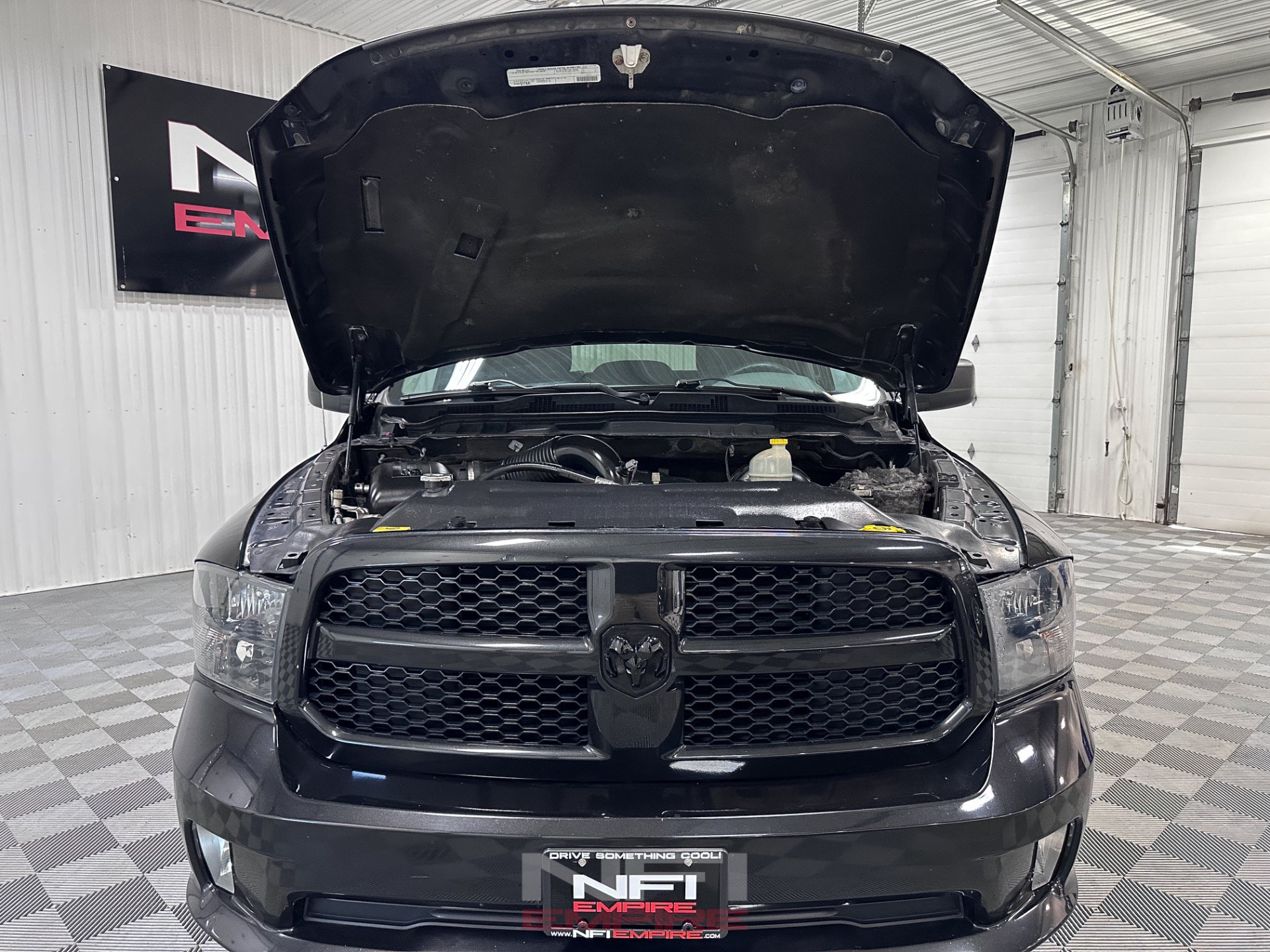 Used 2016 RAM 1500 Express w/ Black Ram 1500 Express Group AWD/4WD image 43