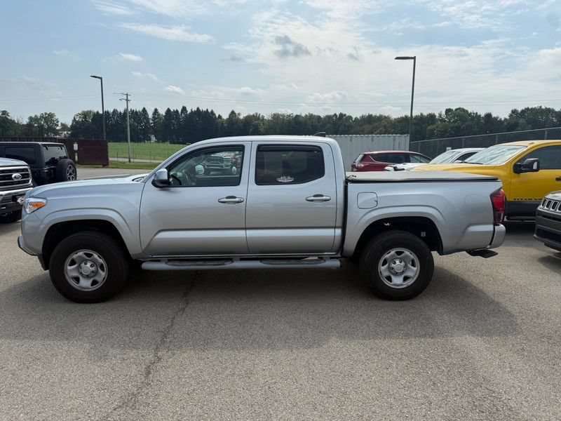 Used 2023 Toyota Tacoma SR AWD/4WD image 17