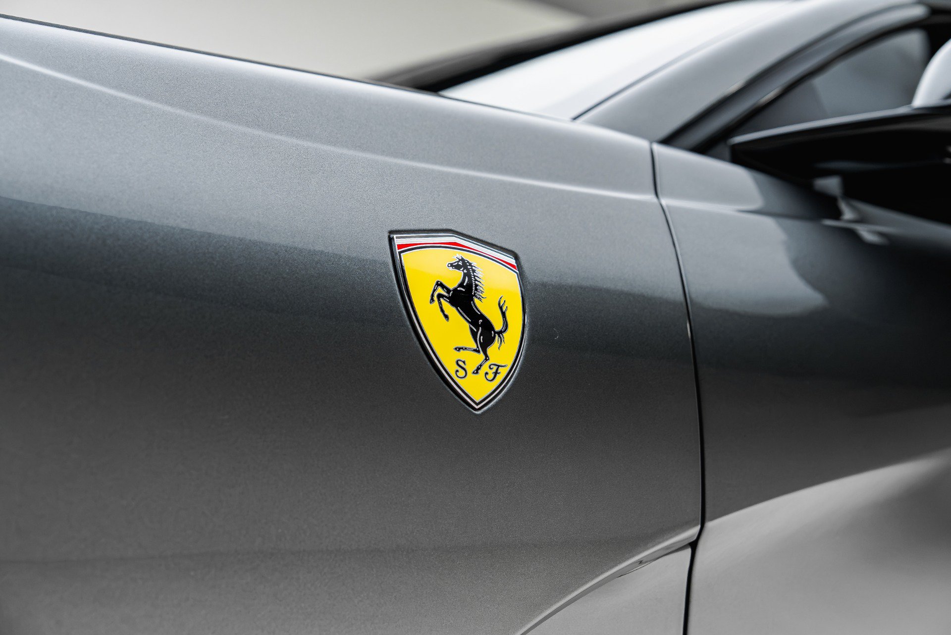 Used 2019 Ferrari 812 Superfast RWD image 24