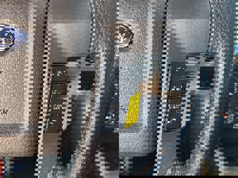 Used 2014 Ford F150 FX4 w/ Equipment Group 402A Luxury AWD/4WD image 40