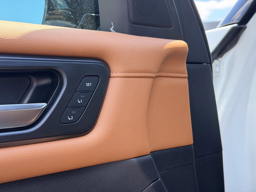 New 2026 Nissan Armada Platinum Reserve AWD/4WD image 14