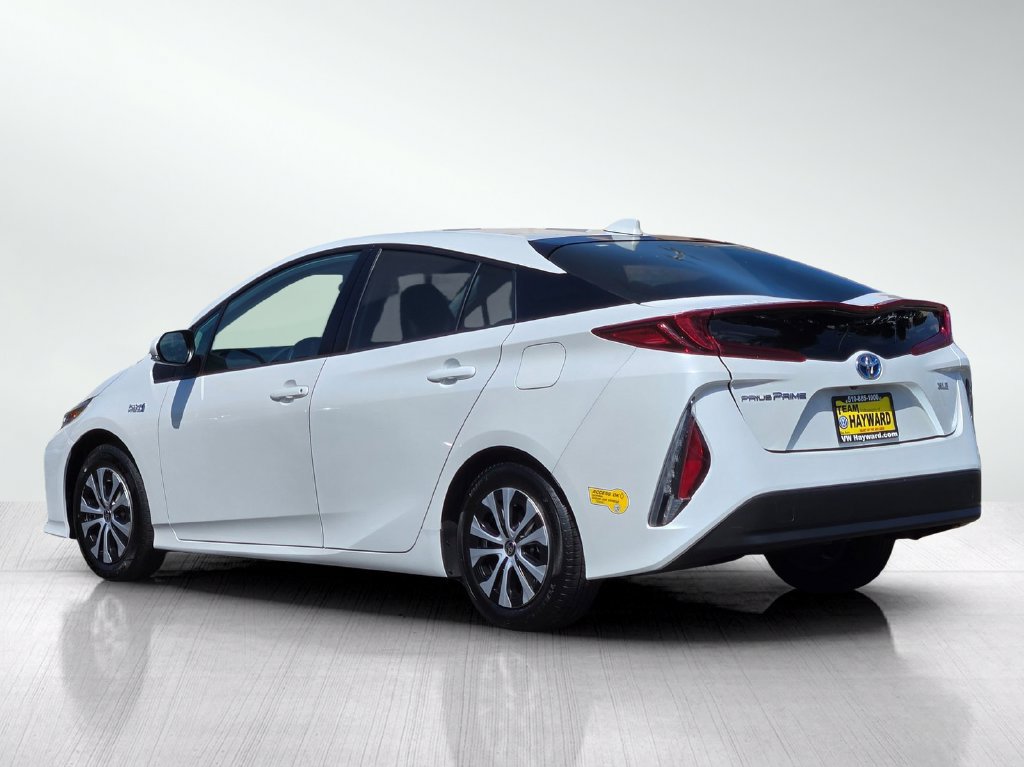 Used 2022 Toyota Prius Prime XLE FWD image 7