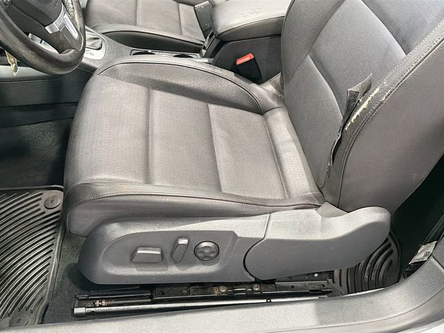 Used 2014 Volkswagen Eos Komfort FWD image 17