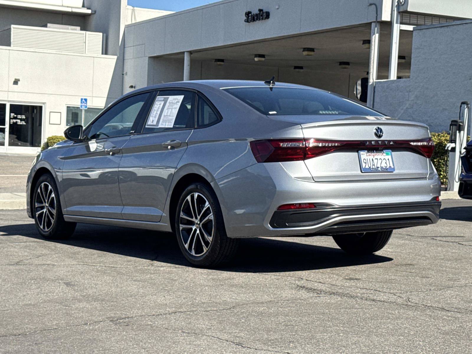Certified 2025 Volkswagen Jetta Sport FWD image 3